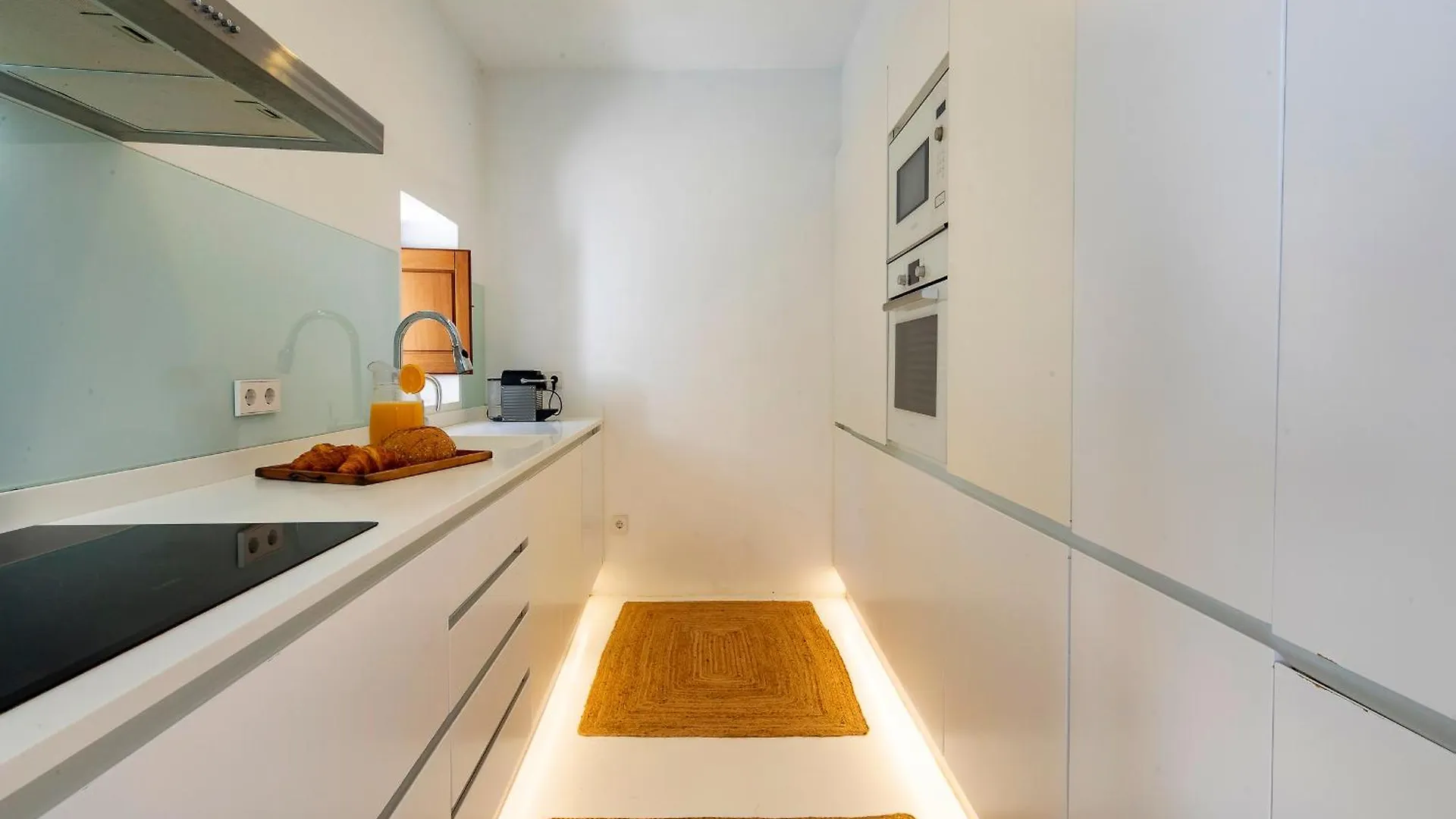 Villa Near Ibiza Town Sleeps 11 To 13 Guests Can Furnet 0*,